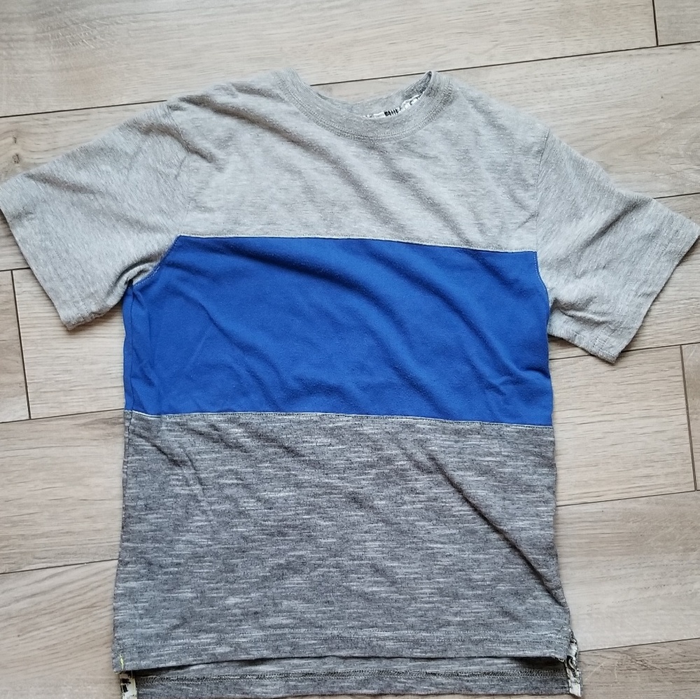 Boys Mossimo shirt